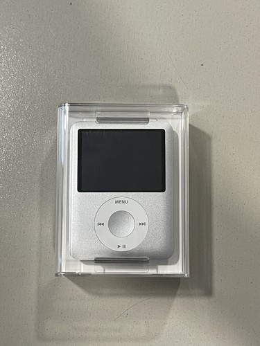 Ipod nano 4gb - ipod, silver