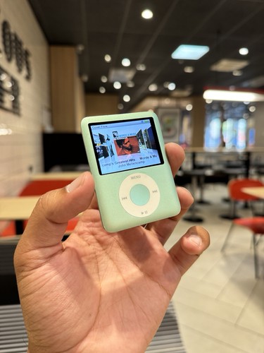 Apple ipod nano 3rd generation - apple,